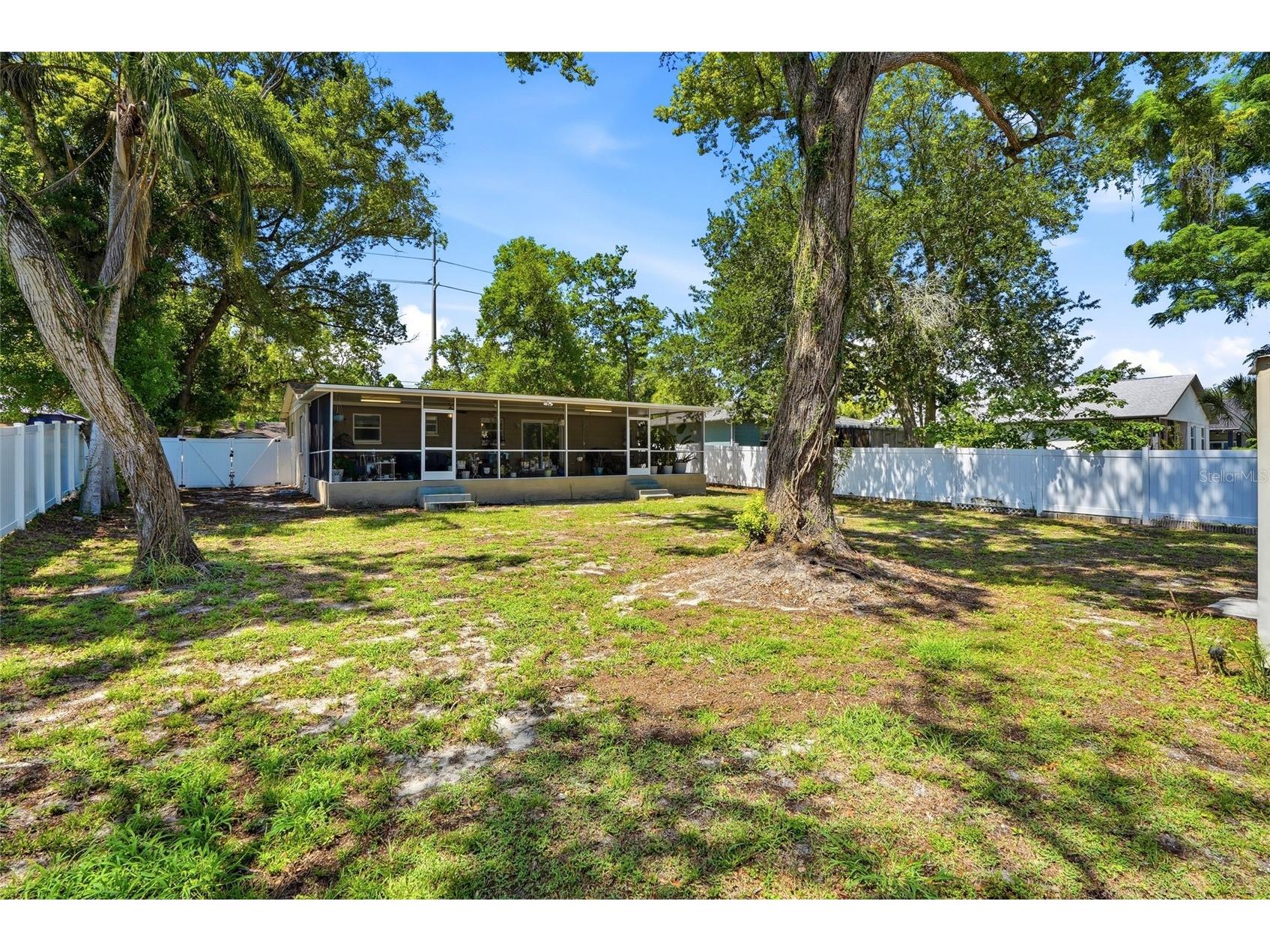 1512 E Hanna Avenue Tampa FL 33610 TB8512605 image35