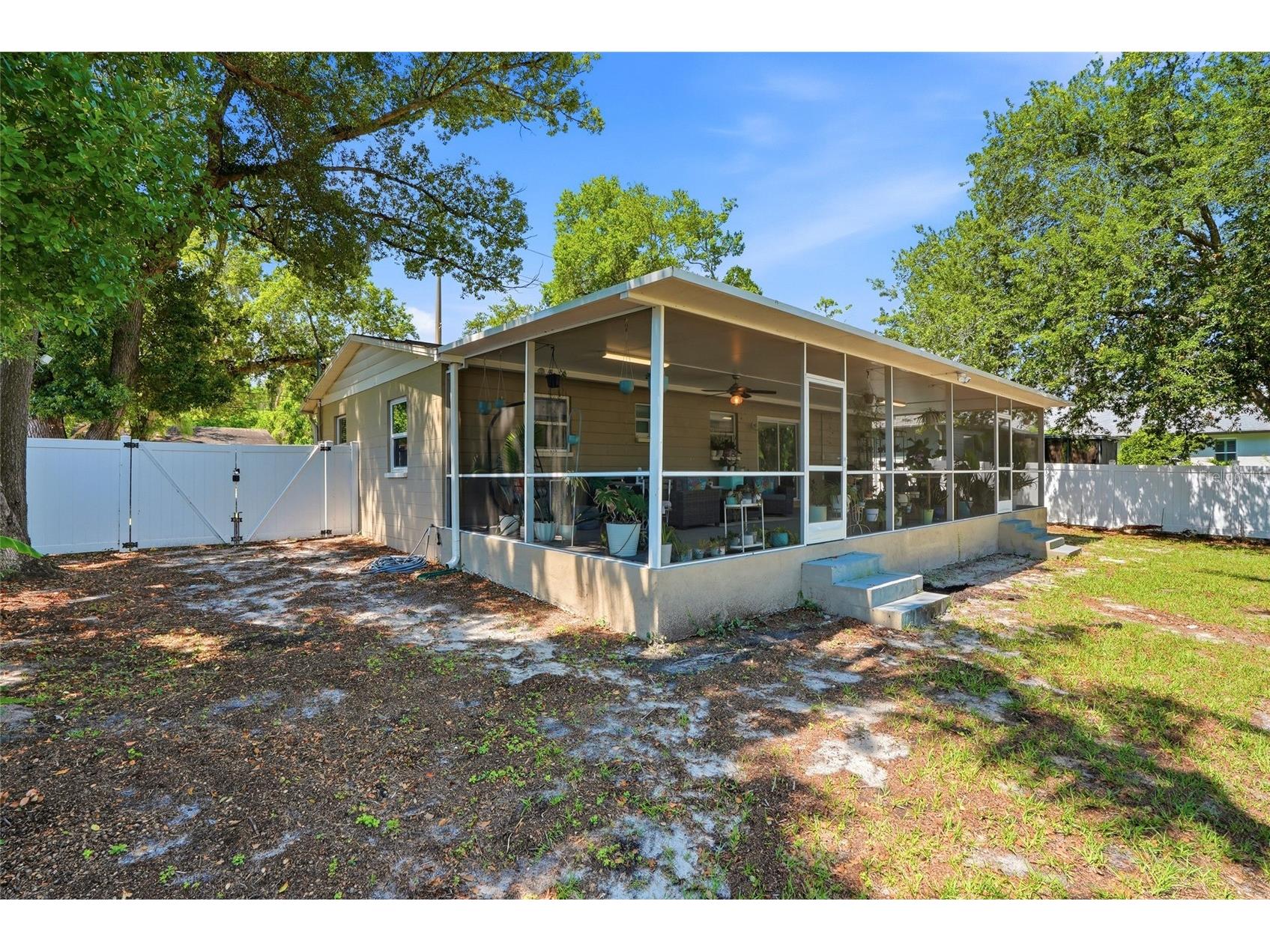 1512 E Hanna Avenue Tampa FL 33610 TB8512605 image37