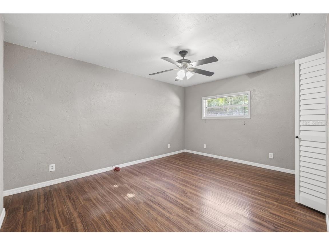 1512 Florida Avenue Palm Harbor FL 34683 TB8425653 image22