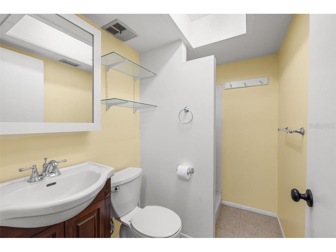 1512 Florida Avenue Palm Harbor FL 34683 TB8425653 image26