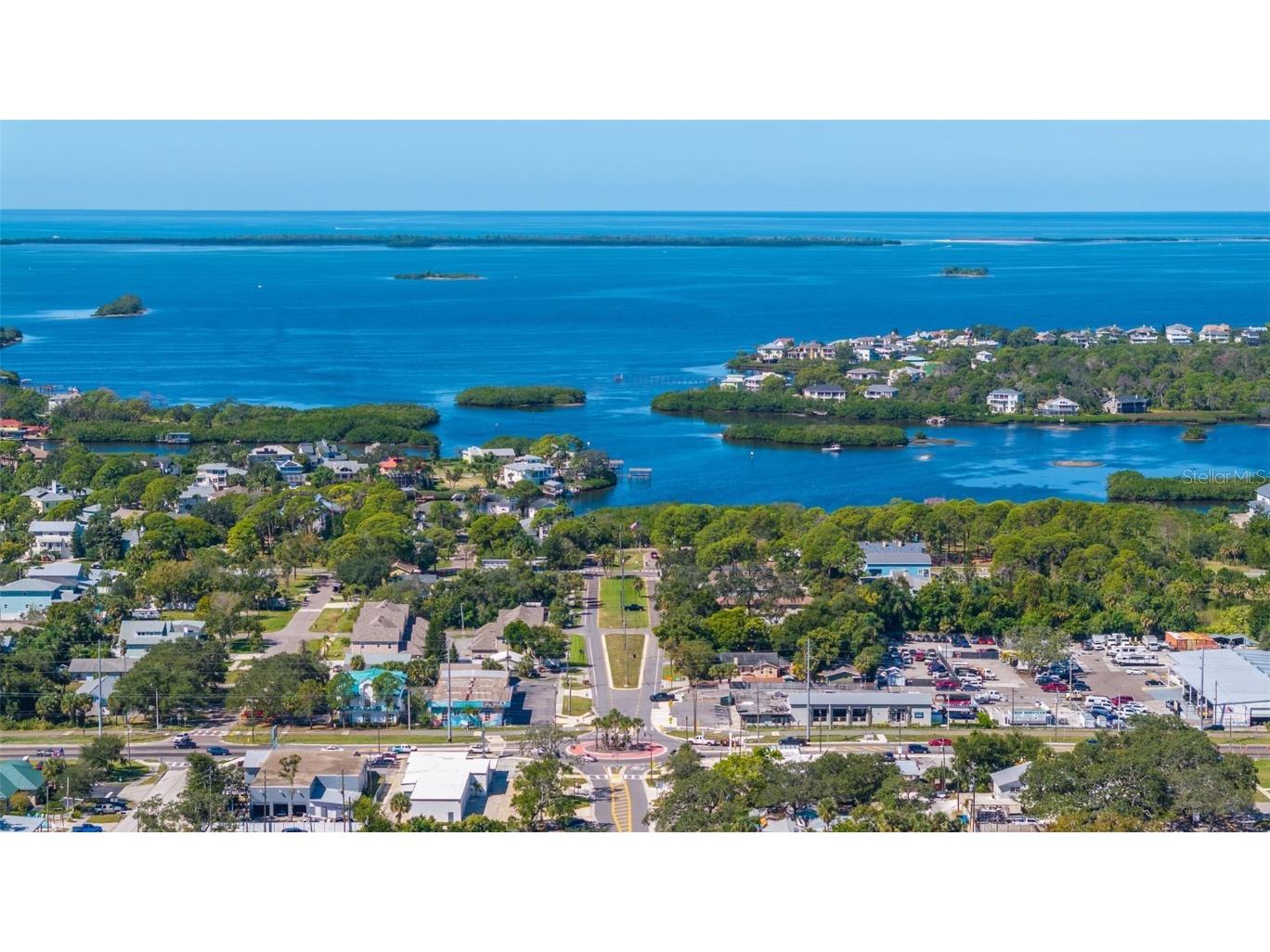 1512 Florida Avenue Palm Harbor FL 34683 TB8425653 image48