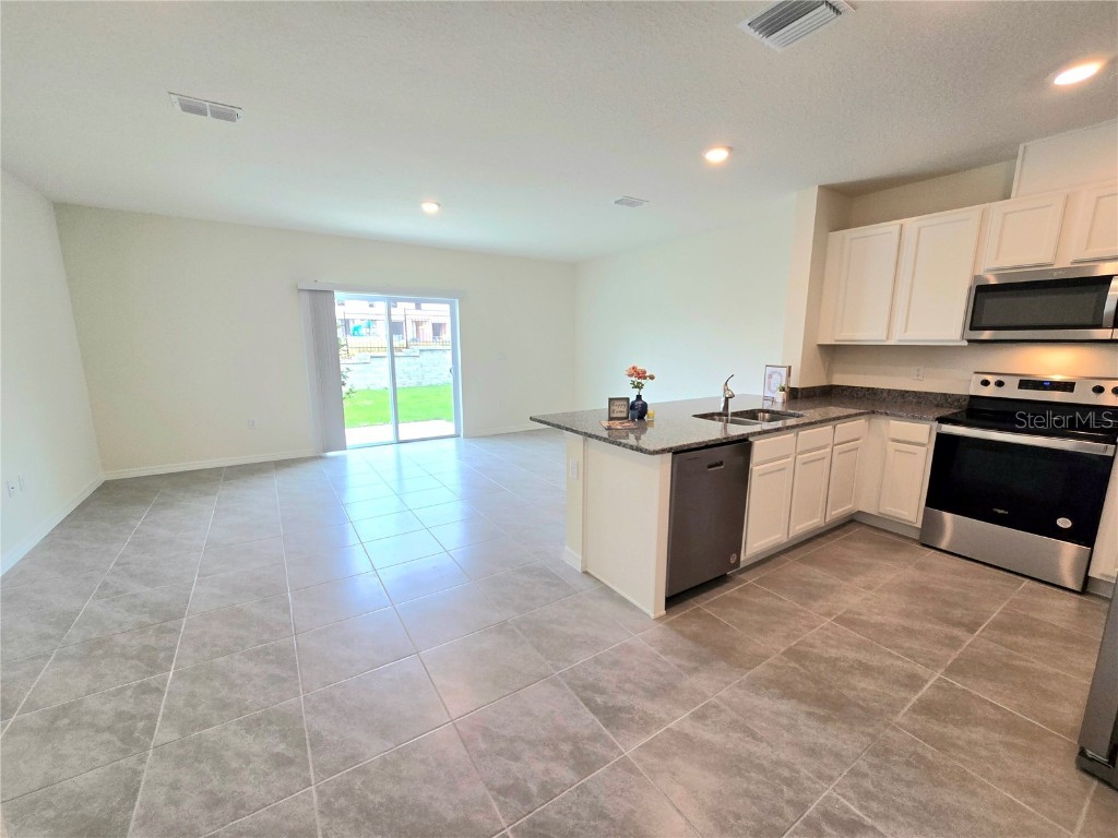 1512 Lumber Avenue Davenport FL 33837 L4956756 image17