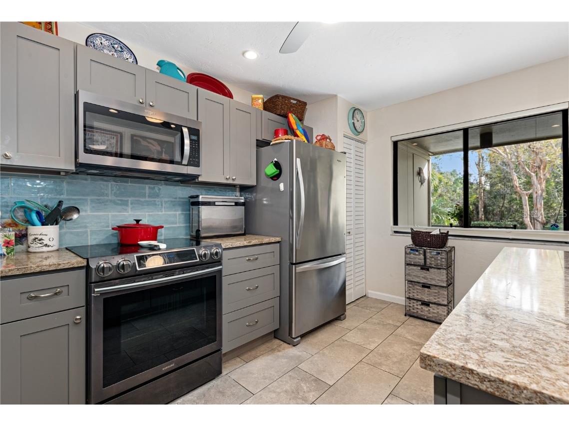 1512 Pelican Cove Road #239 Sarasota FL 34231 - SARASOTA BAY A4667370 image10