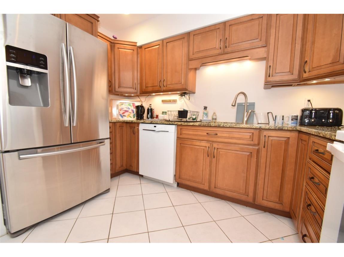 1512 Pelican Point Drive #BA264 Sarasota FL 34231 A4646284 image6