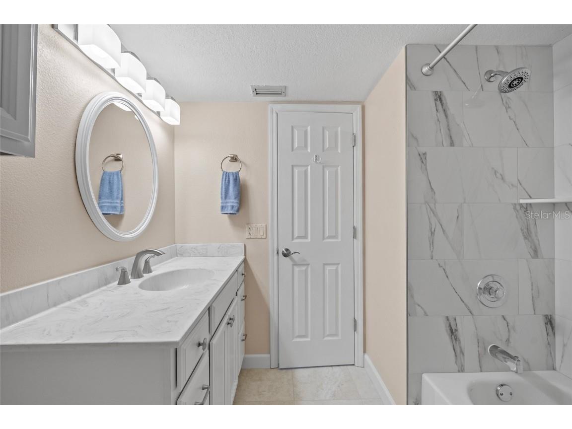 1512 Rio De Janeiro Avenue #111 Punta Gorda FL 33983 C7500630 image23