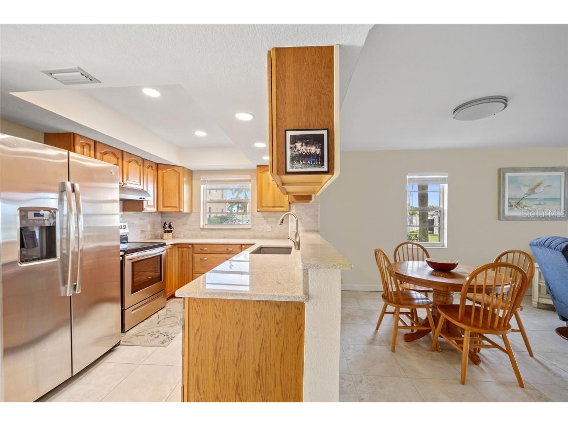 1512 Rio De Janeiro Avenue #111 Punta Gorda FL 33983 C7500630 image8