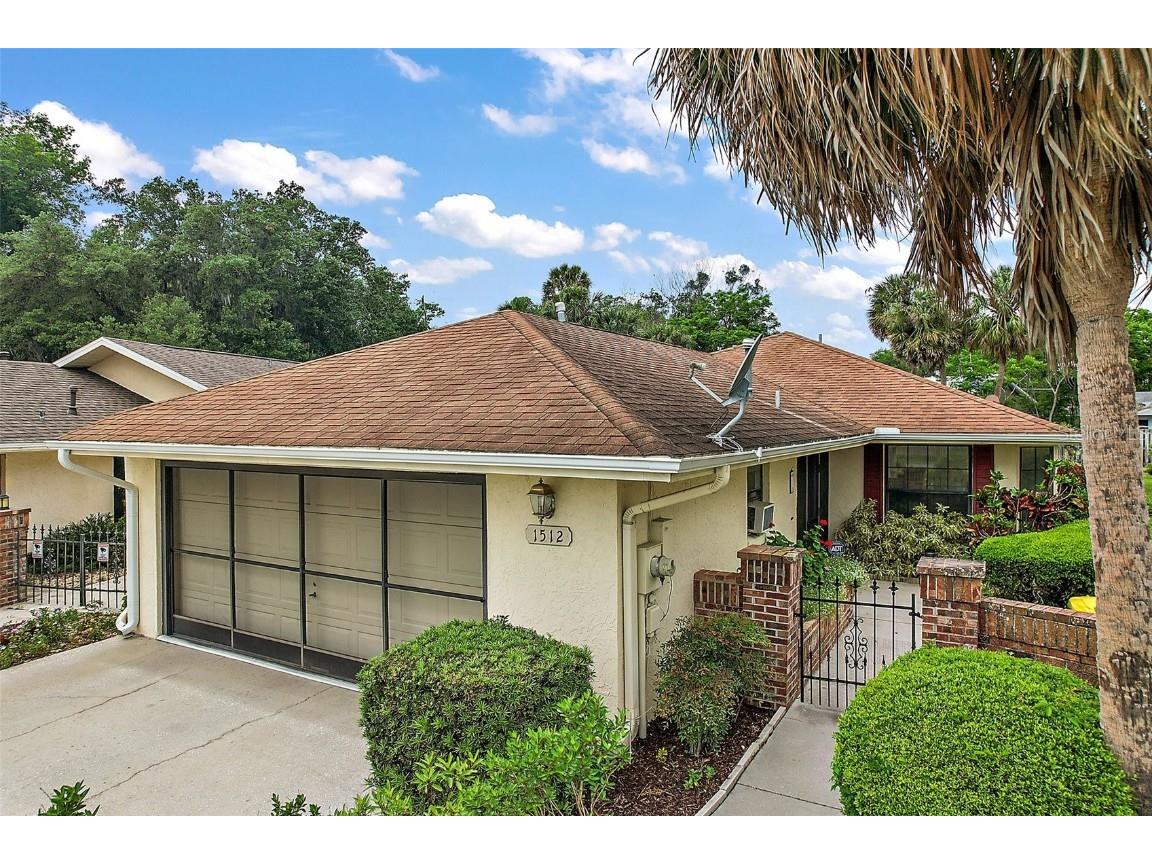 1512 S Pointe Drive Leesburg FL 34748 G5095455 image1