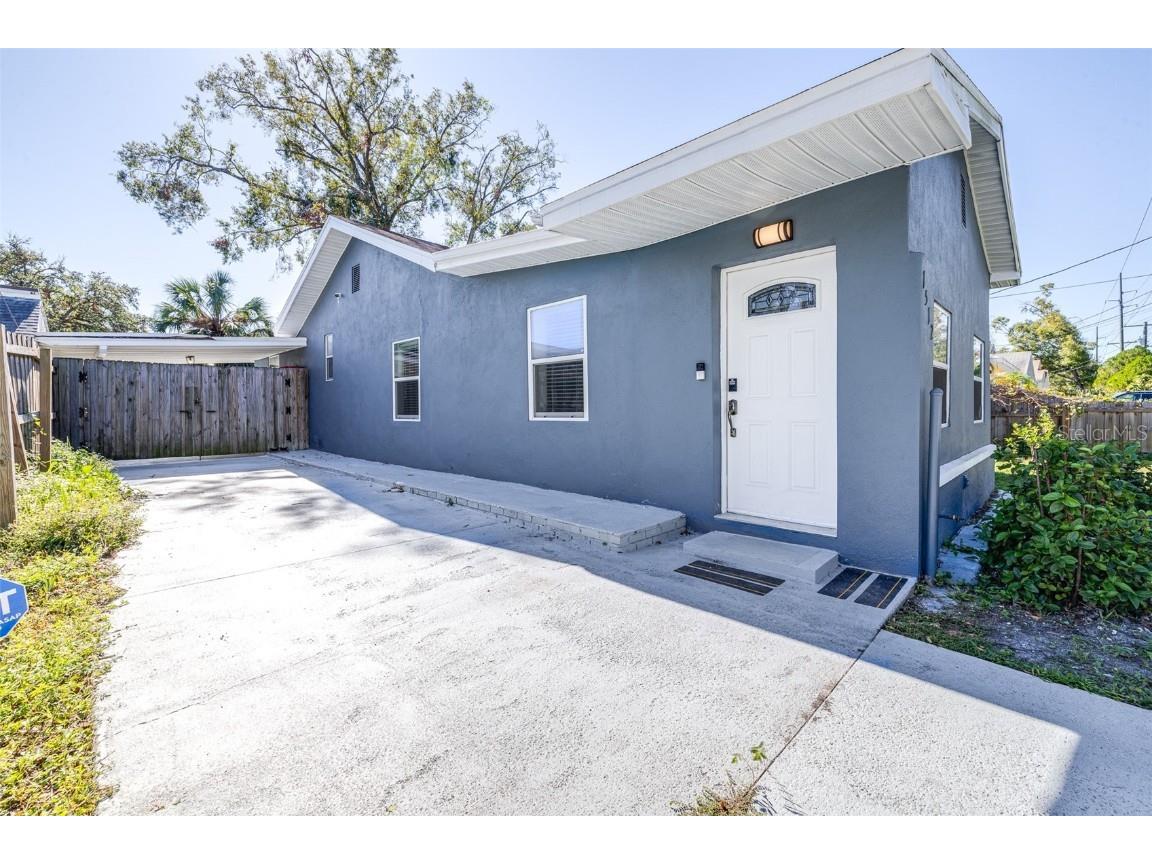 1512 W Kirby Street Tampa FL 33604 TB8430069 image2