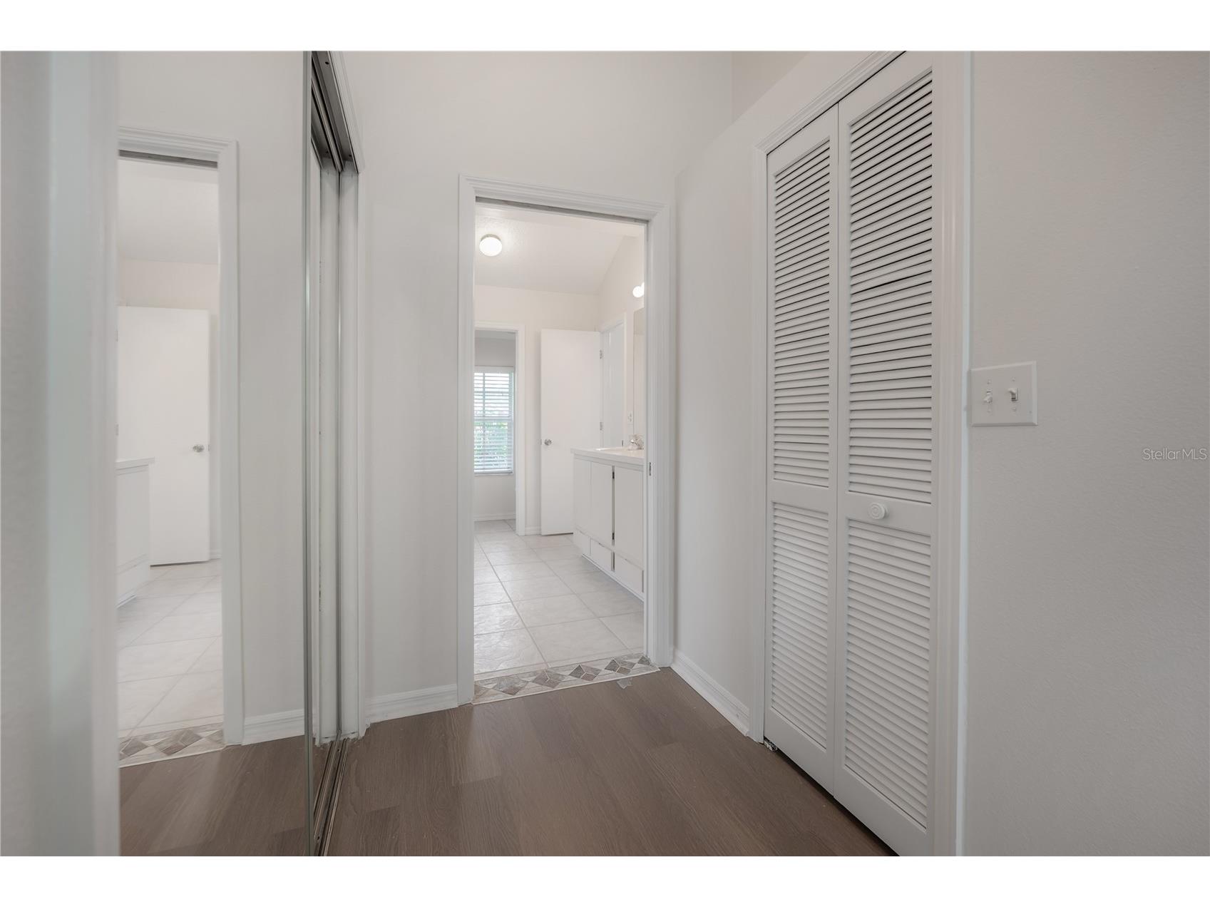15121 Heathridge Drive Tampa FL 33625 TB8509177 image14