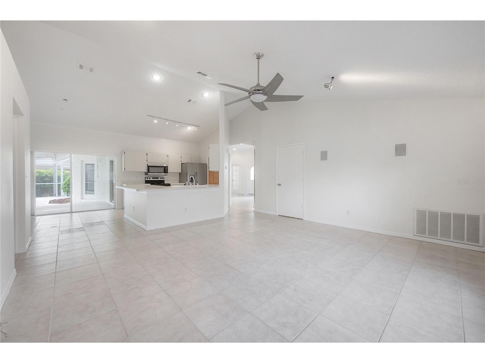 15121 Heathridge Drive Tampa FL 33625 TB8509177 image21
