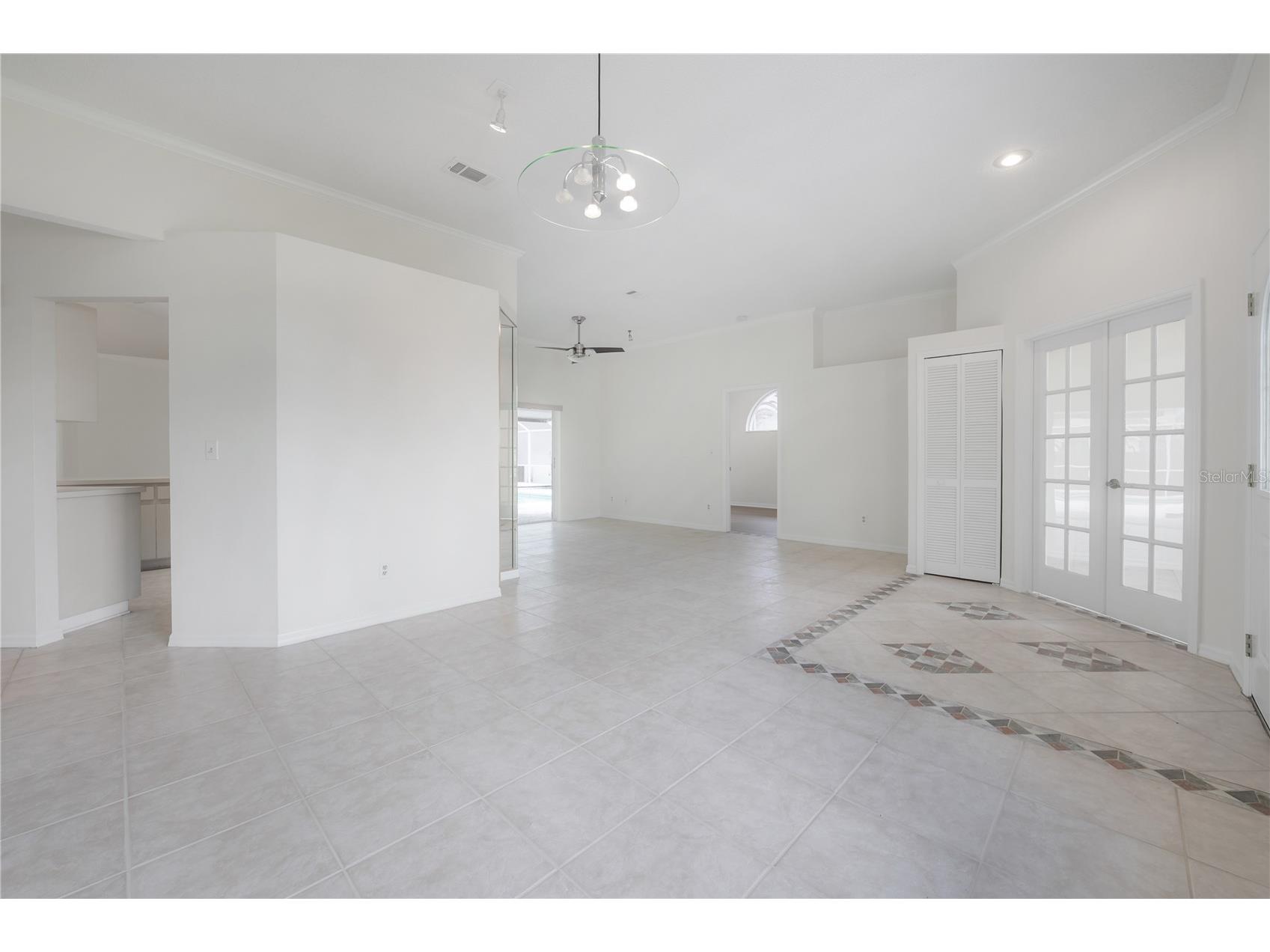 15121 Heathridge Drive Tampa FL 33625 TB8509177 image5