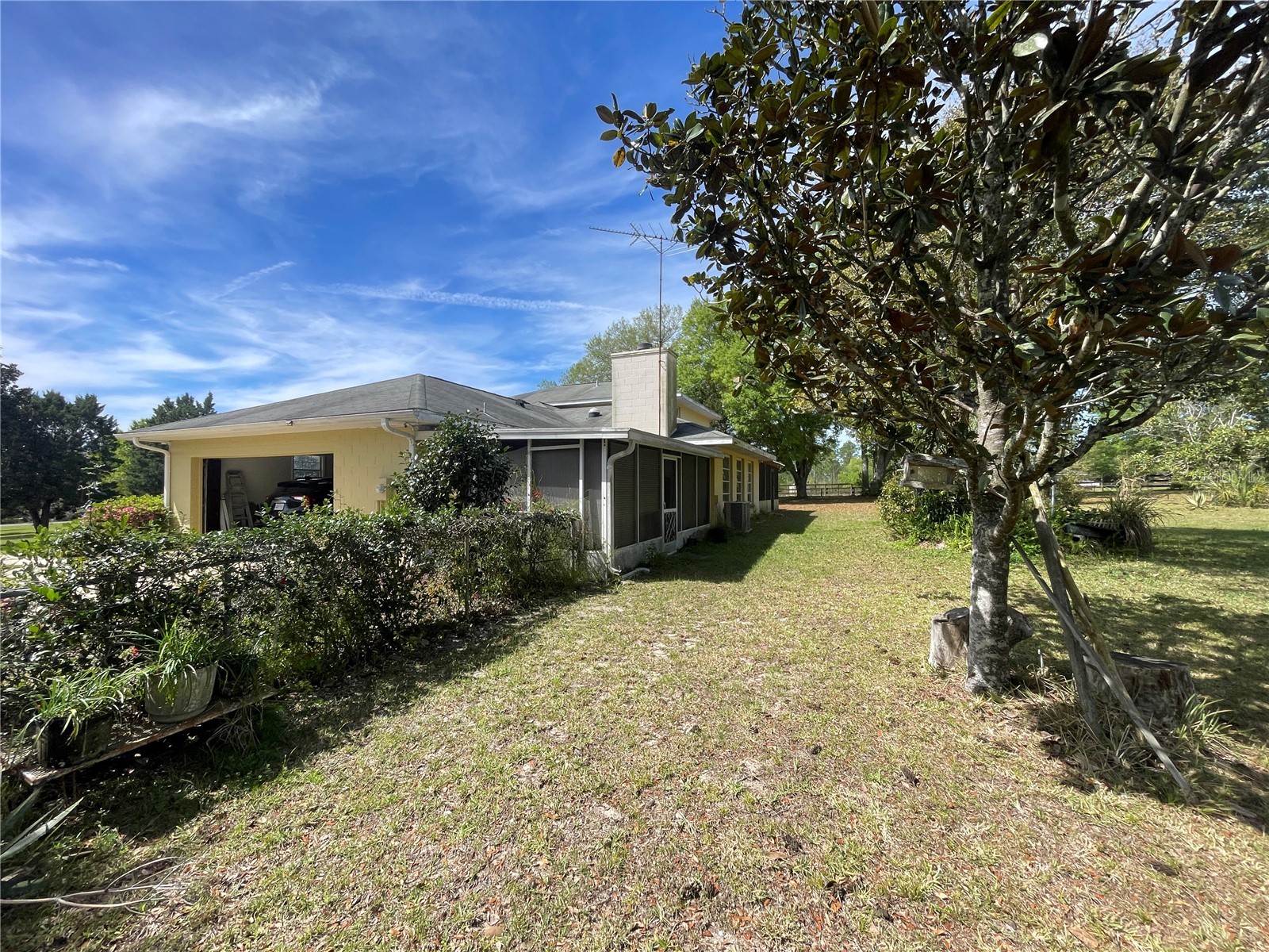 15121 SE 175th Street Weirsdale FL 32195 G5110890 image2