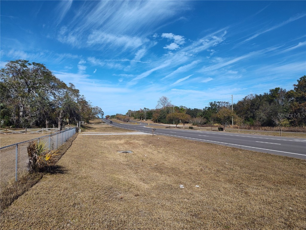 15125 Little Road Hudson FL 34667 W7870761 image2