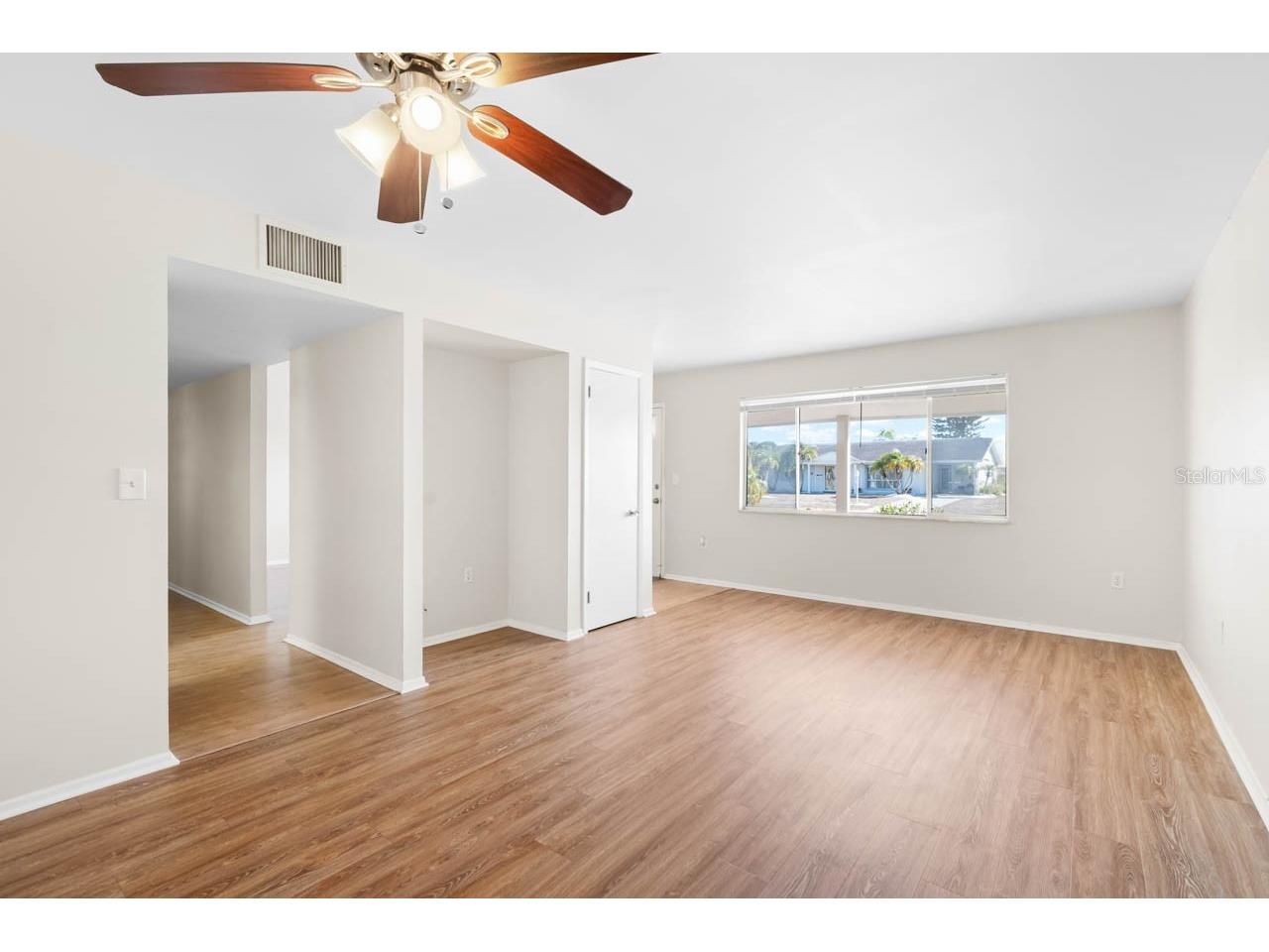 1513 Arrowhead Drive Sun City Center FL 33573 TB8480104 image10