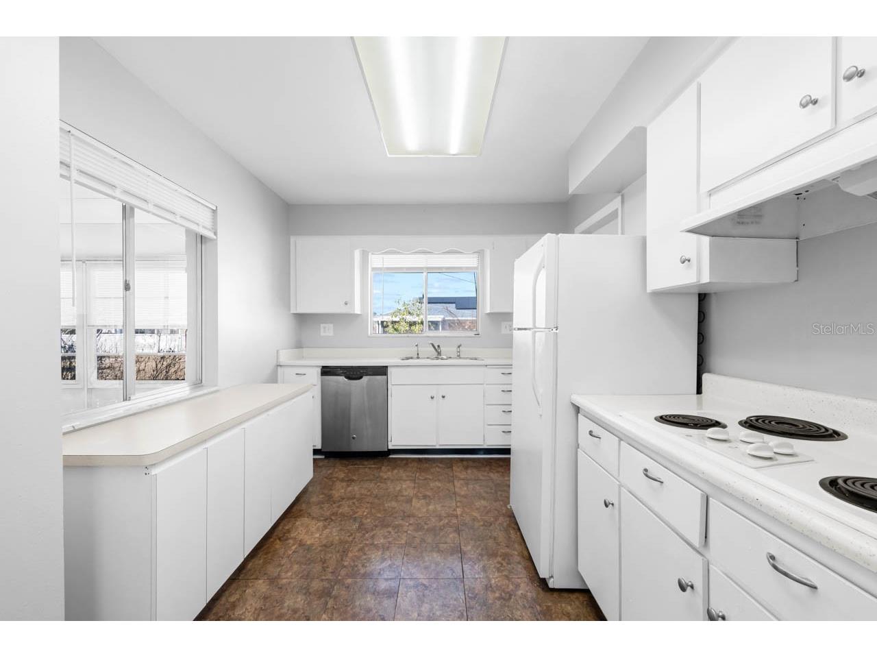 1513 Arrowhead Drive Sun City Center FL 33573 TB8480104 image11