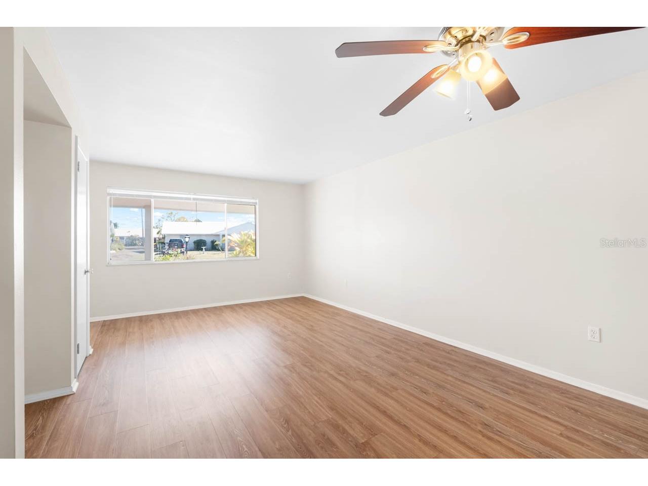 1513 Arrowhead Drive Sun City Center FL 33573 TB8480104 image8