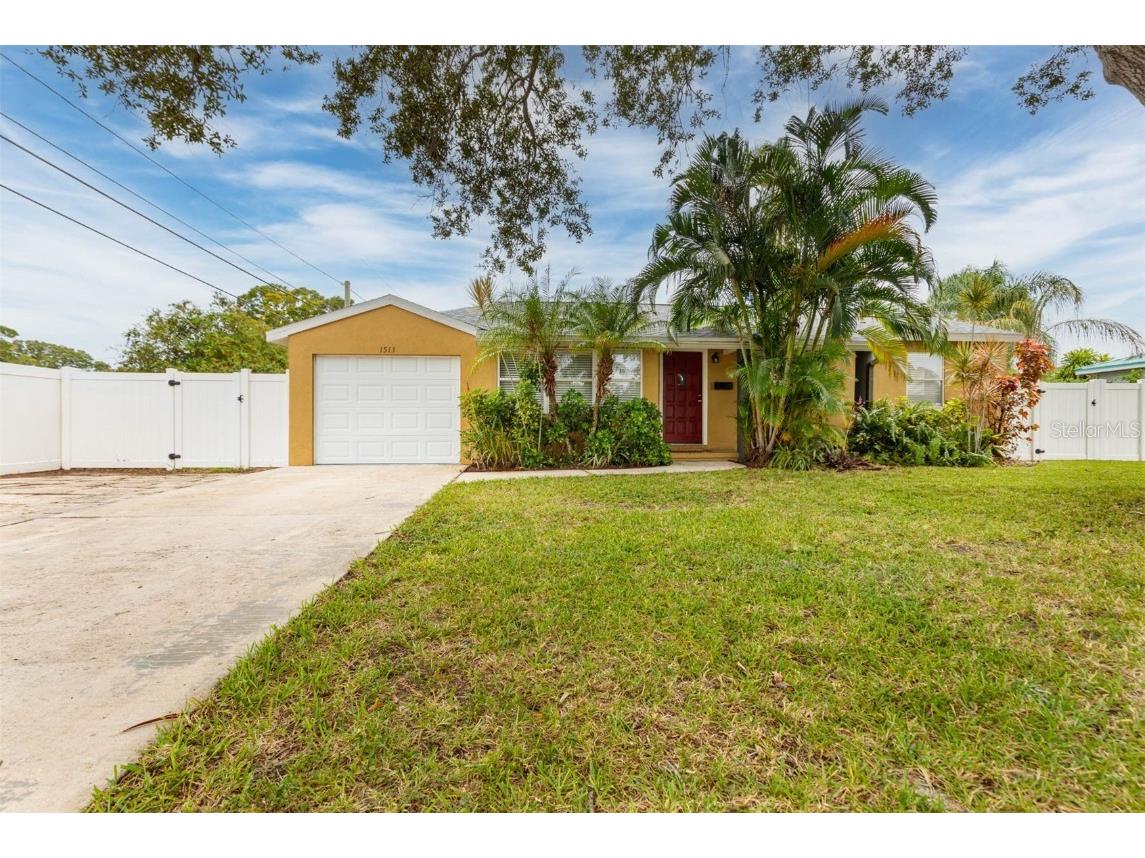 1513 Canterbury Road N Saint Petersburg FL 33710 U8215609 image1