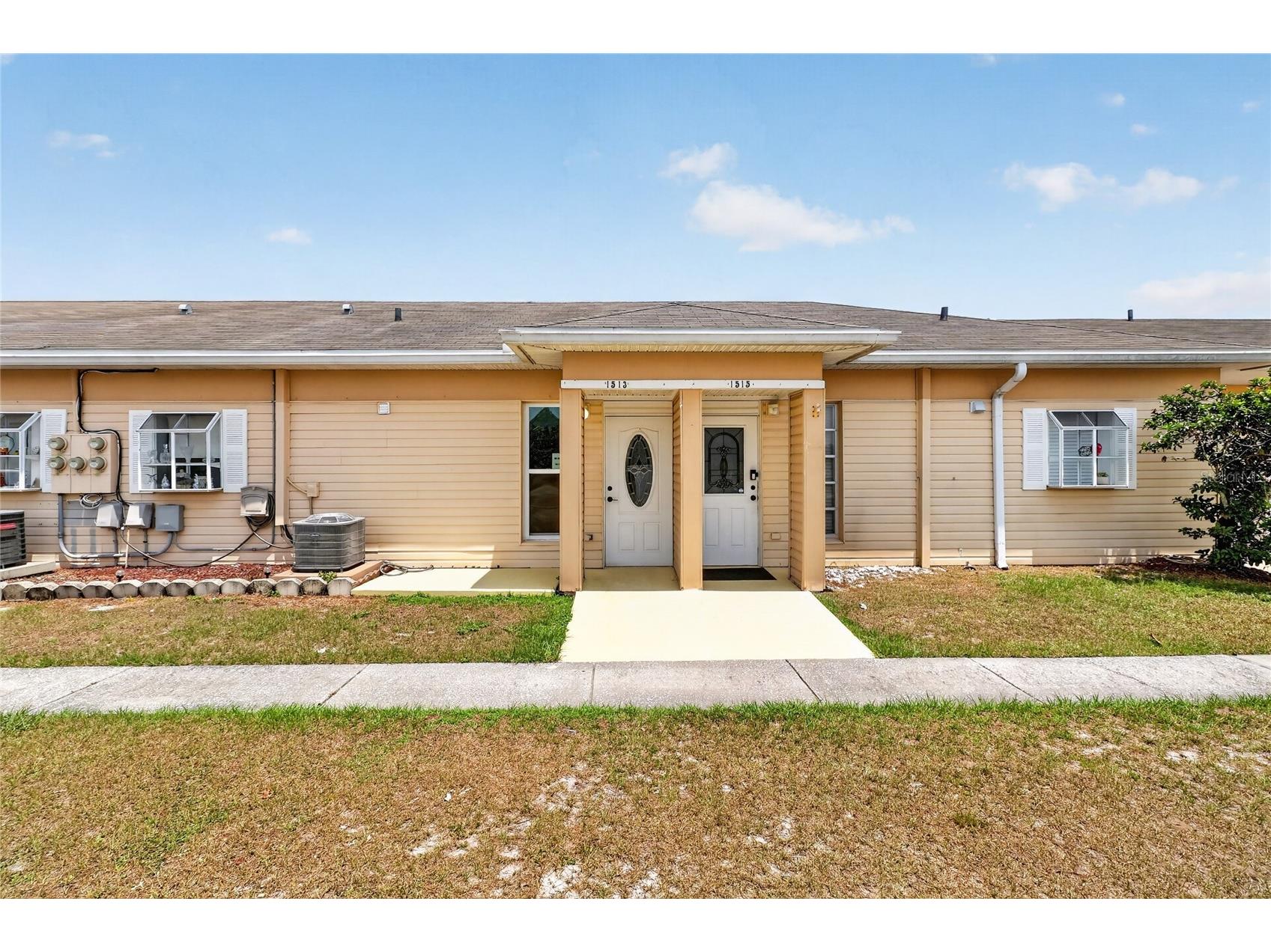 1513 Club Circle Lakeshore FL 33854 L4962227 image2