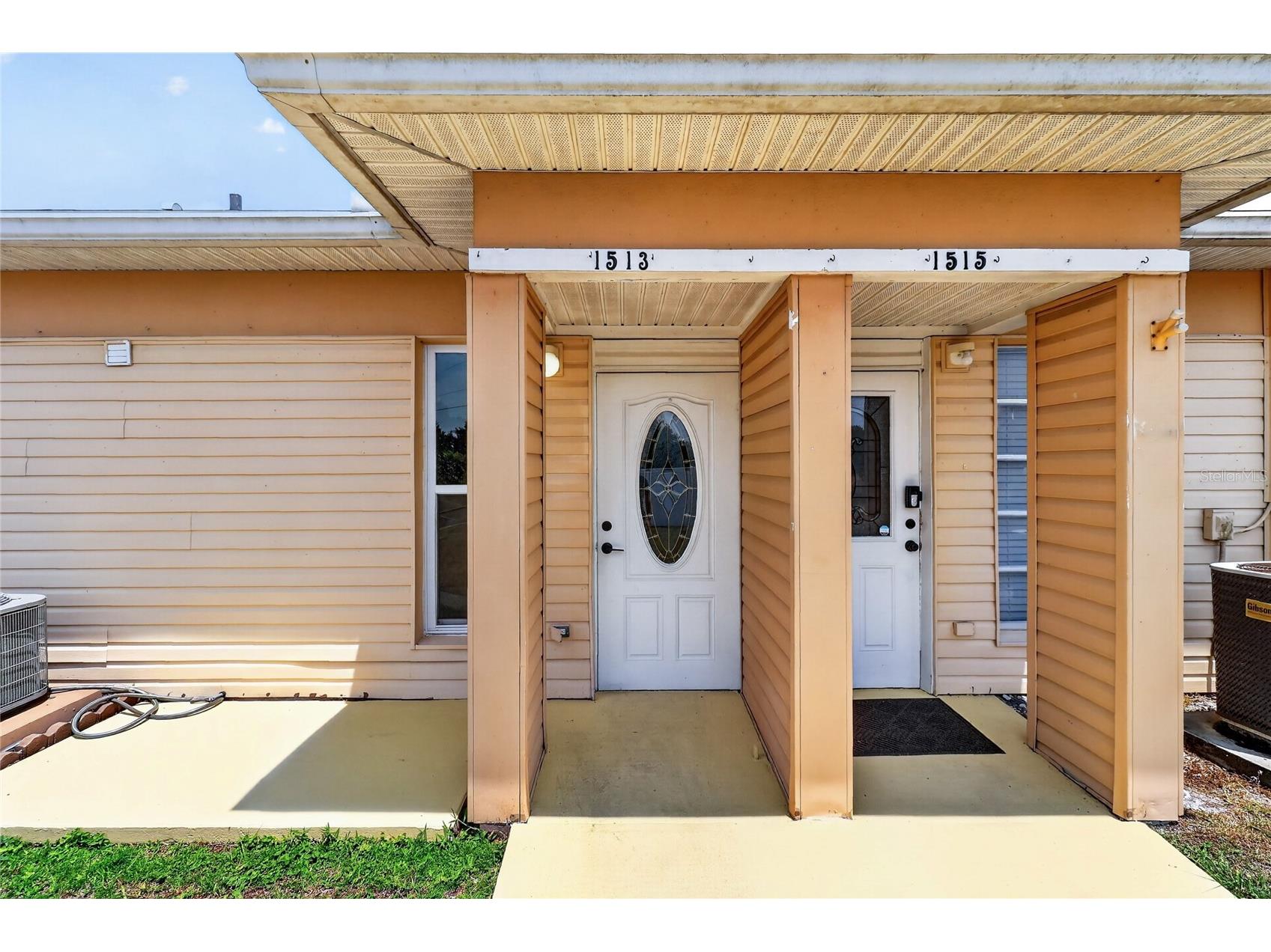 1513 Club Circle Lakeshore FL 33854 L4962227 image3