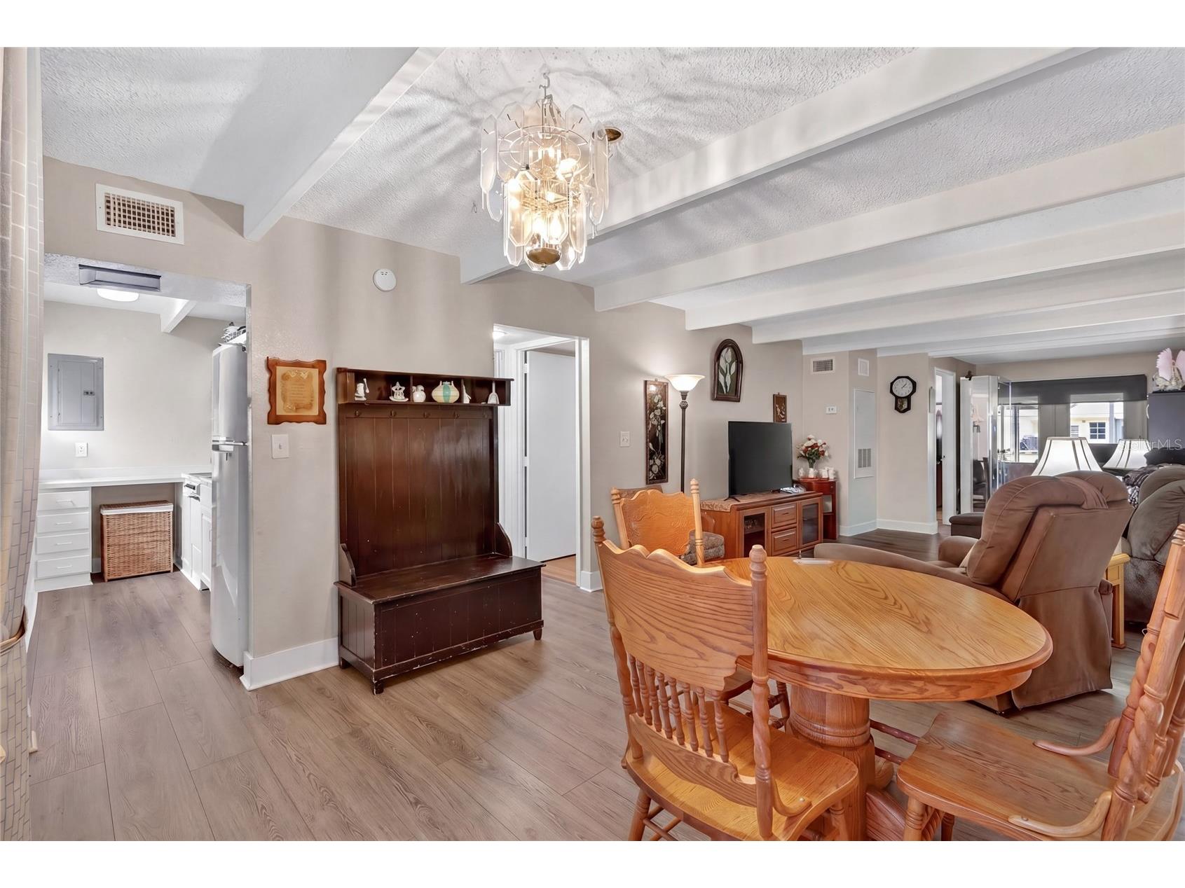 1513 Club Circle Lakeshore FL 33854 L4962227 image7
