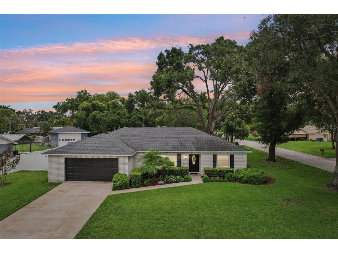 1513 Loretta Court Brandon FL 33511 TB8397335 image1