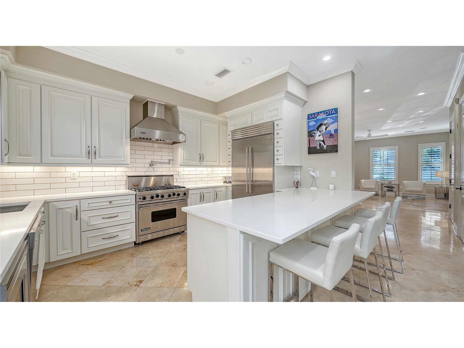 1513 Oak Street #18 Sarasota FL 34236 A4677602 image10