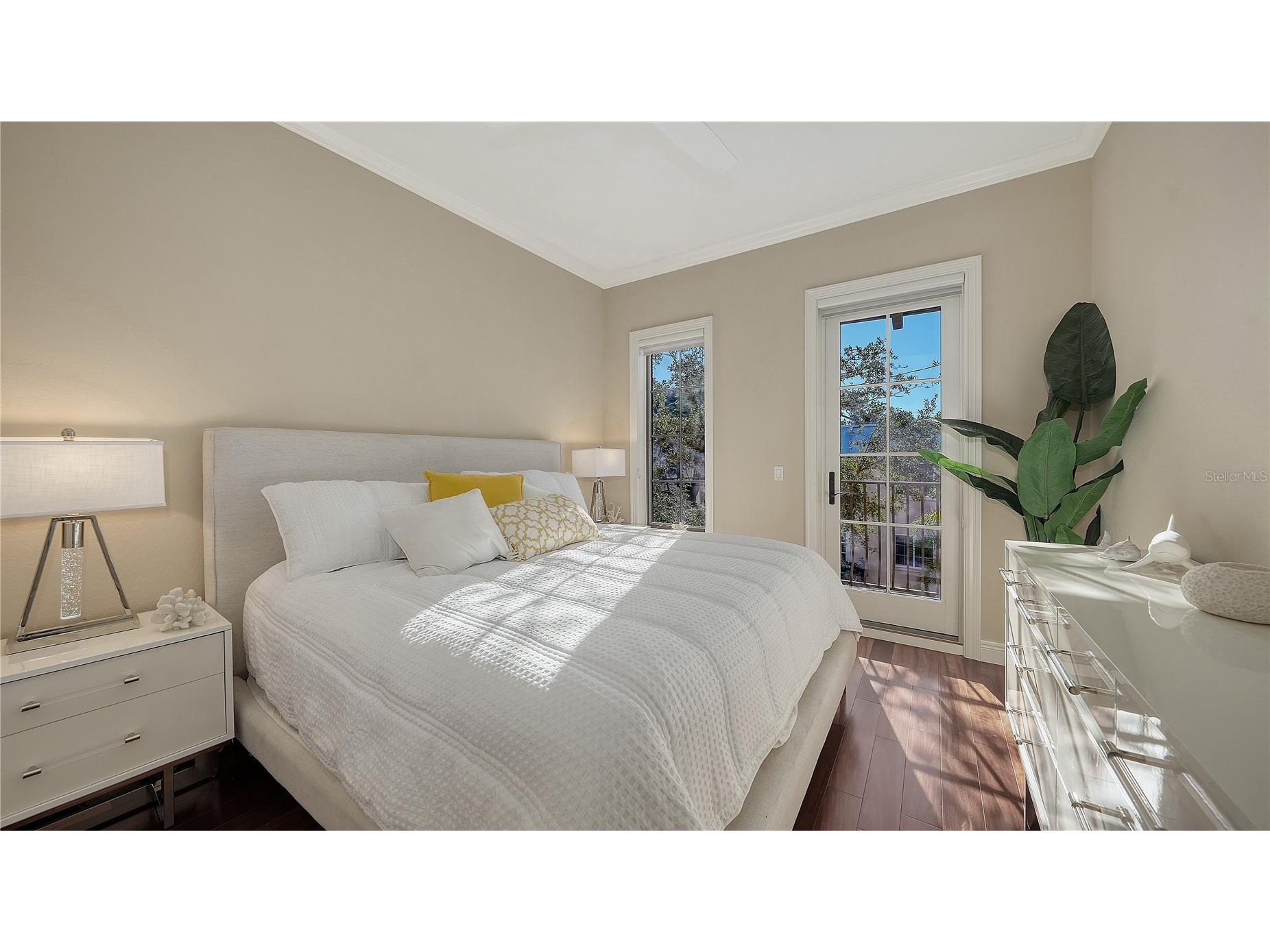 1513 Oak Street #18 Sarasota FL 34236 A4677602 image33