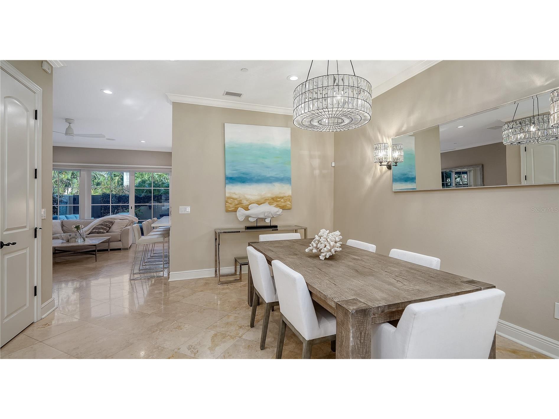 1513 Oak Street #18 Sarasota FL 34236 A4677602 image8