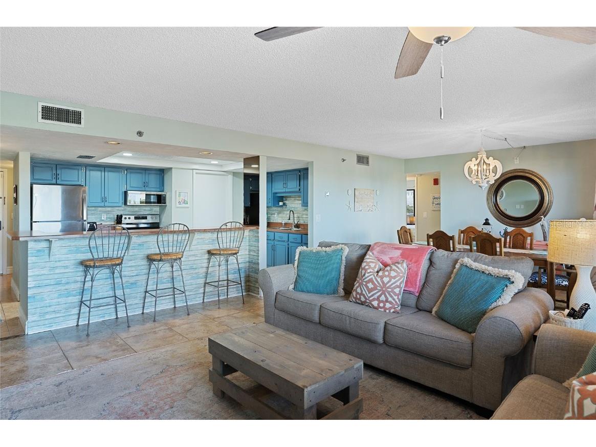 1513 Ocean Shore Boulevard #2B Ormond Beach FL 32176 V4940179 image9