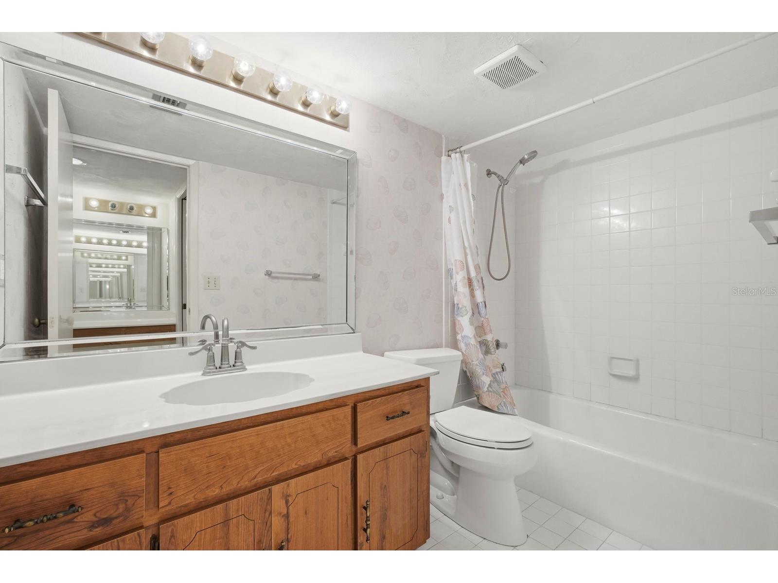 1513 Ocean Shore Boulevard #4E Ormond Beach FL 32176 - ATLANTIC OCEAN/INTRACOASTAL V4947305 image16