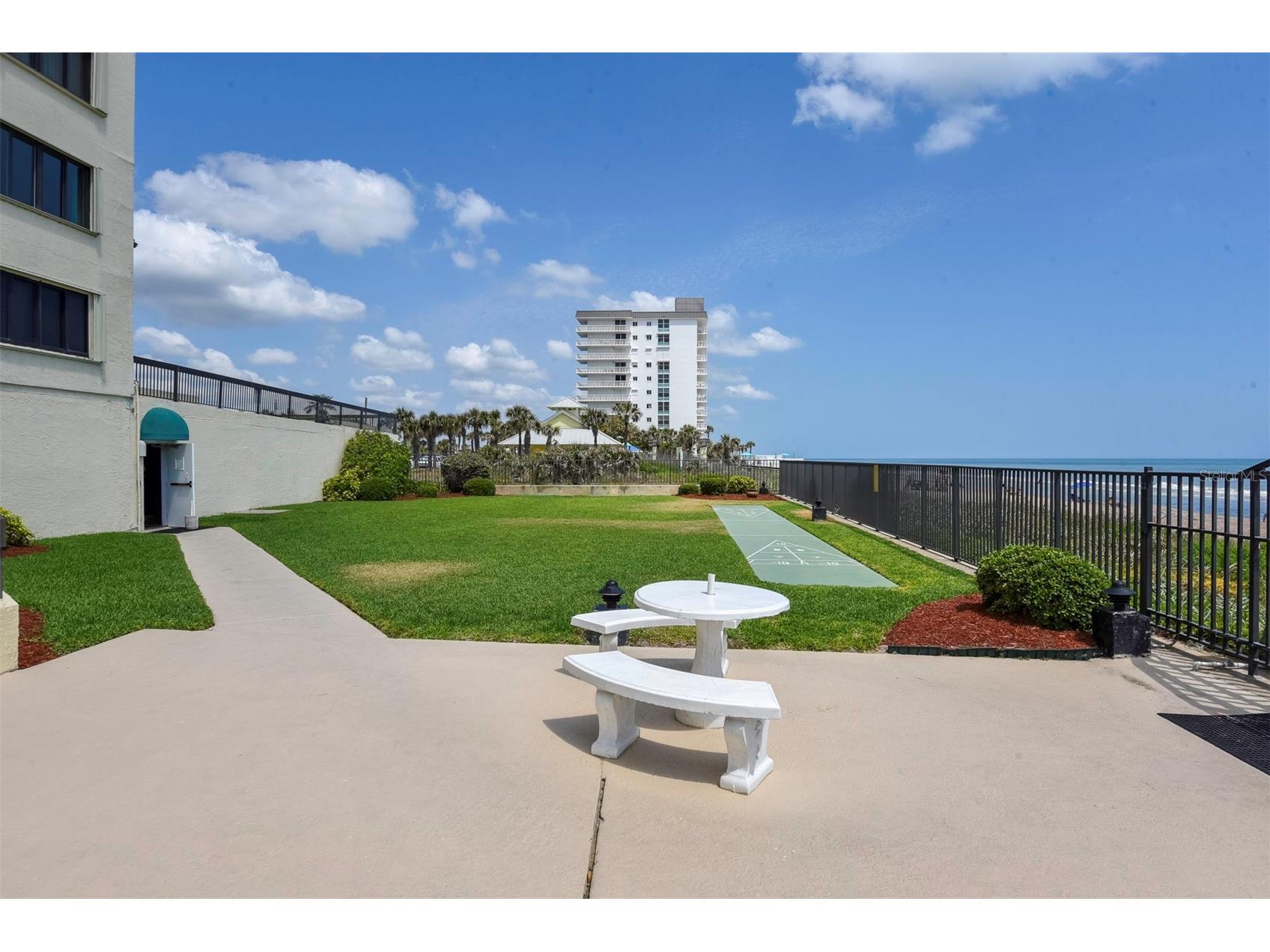 1513 Ocean Shore Boulevard #4E Ormond Beach FL 32176 - ATLANTIC OCEAN/INTRACOASTAL V4947305 image36
