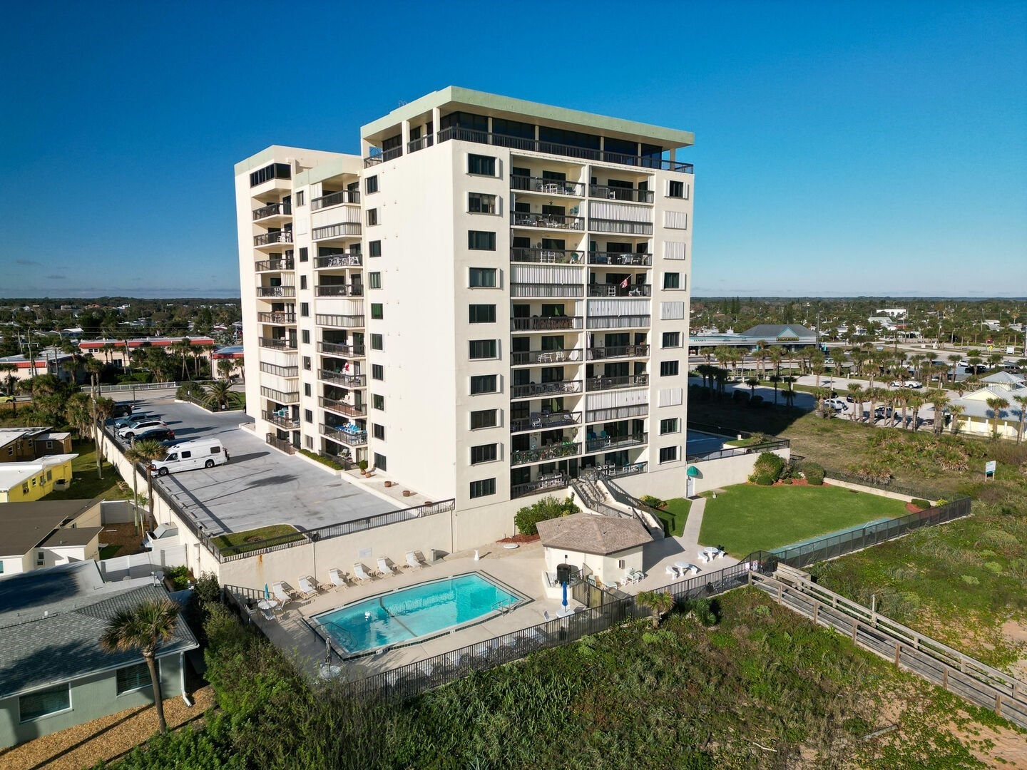 1513 Ocean Shore Boulevard #8A Ormond Beach FL 32176 O6376809 image1