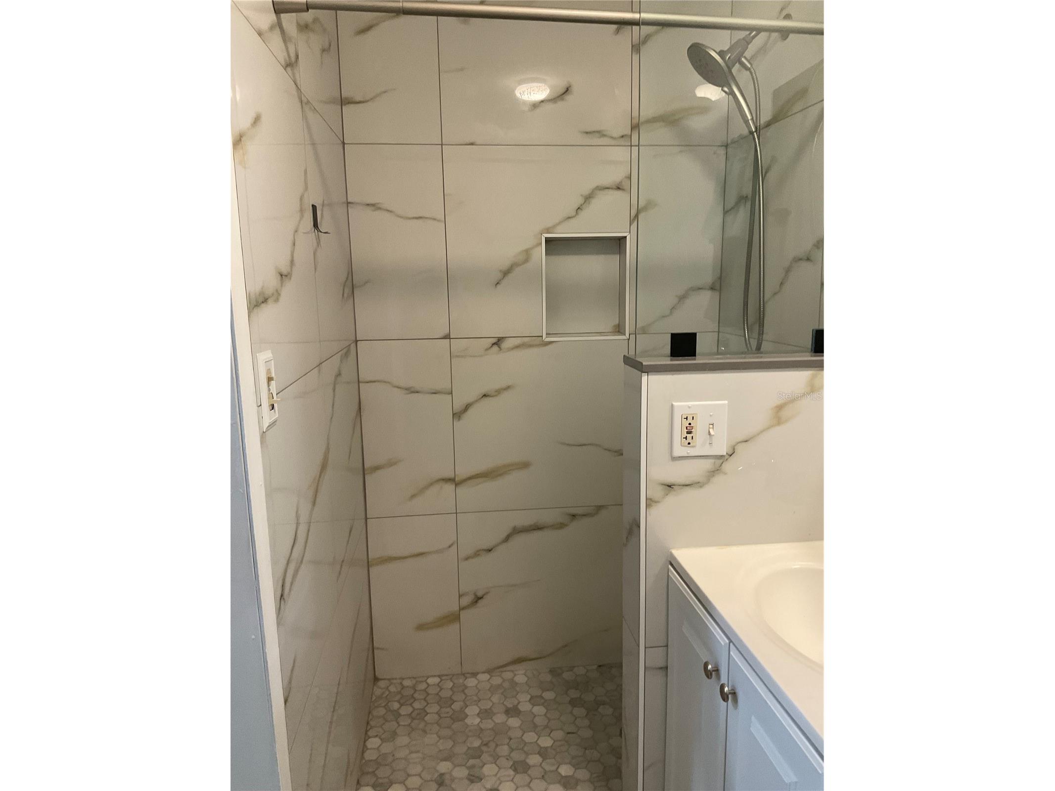 1513 W Rio Vista Ave #UNIT B Tampa FL 33603 TB8501304 image9