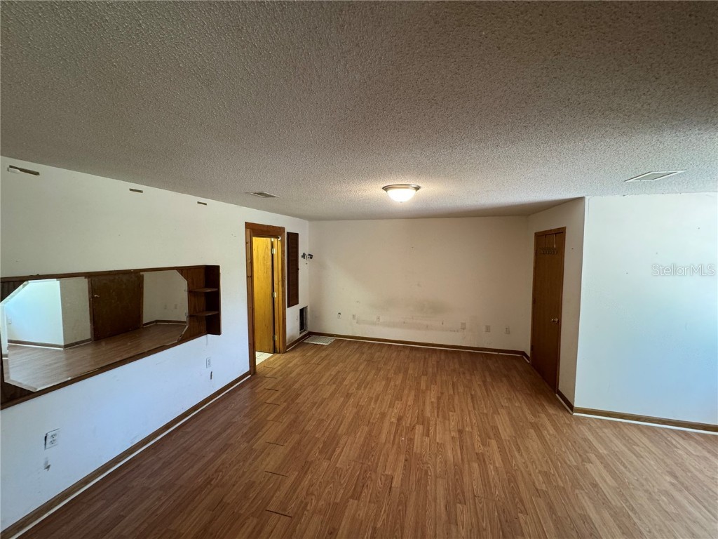 15130 N 104th Street Live Oak FL 32060 TB8378561 image32