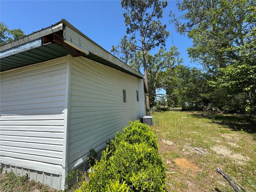 15130 N 104th Street Live Oak FL 32060 TB8378561 image5