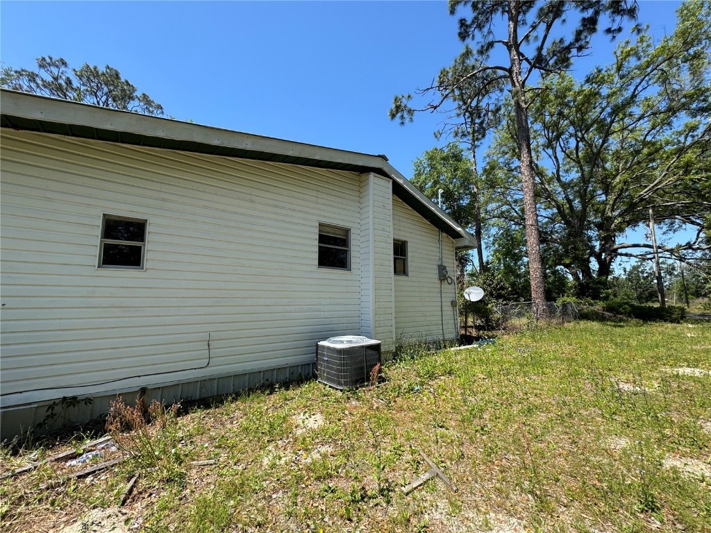 15130 N 104th Street Live Oak FL 32060 TB8378561 image6