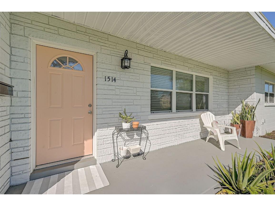 1514 32nd Street W Bradenton FL 34205 A4659003 image1