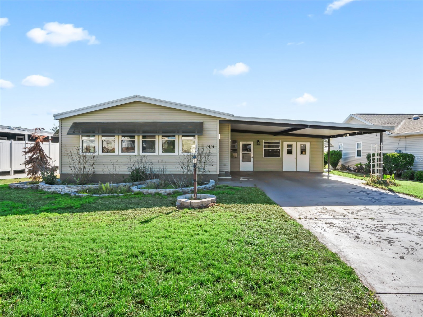 1514 Hillcrest Drive Lady Lake FL 32159 G5111375 image1