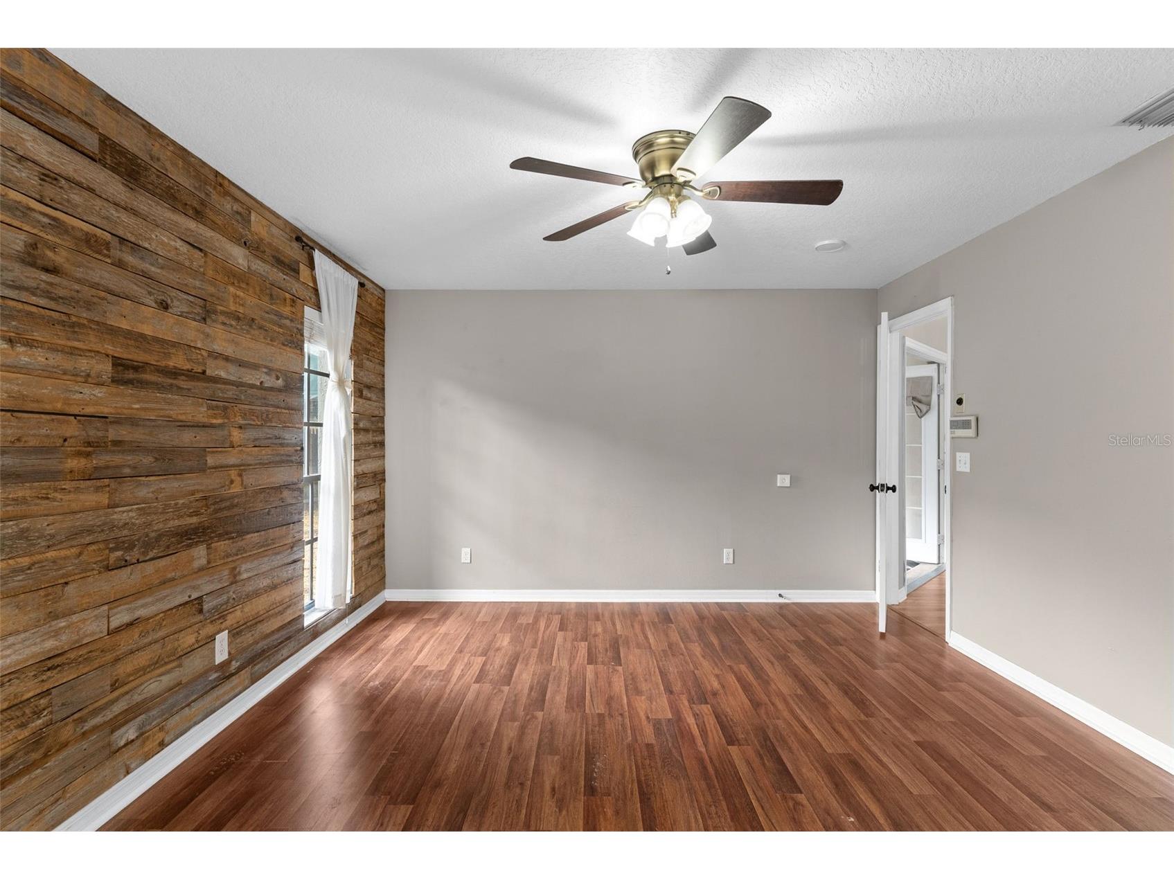 1514 Lake Thomas Loop Winter Haven FL 33880 TB8529479 image24