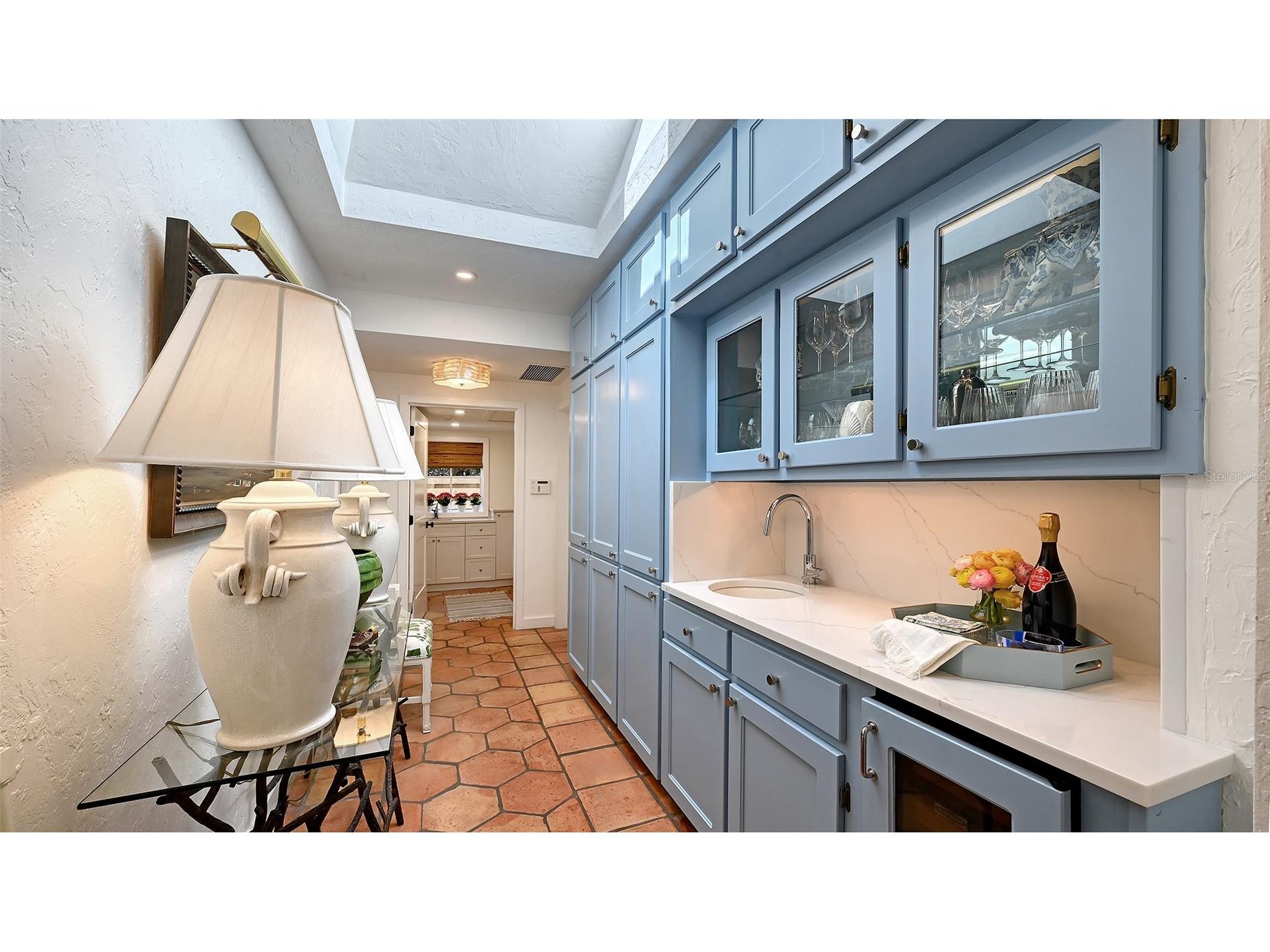 1514 S Lake Shore Drive Sarasota FL 34231 A4684167 image14