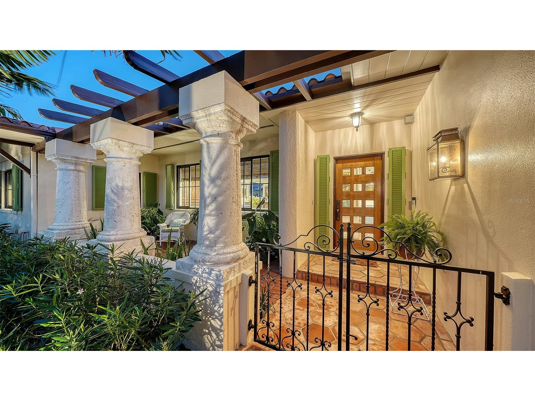1514 S Lake Shore Drive Sarasota FL 34231 A4684167 image5