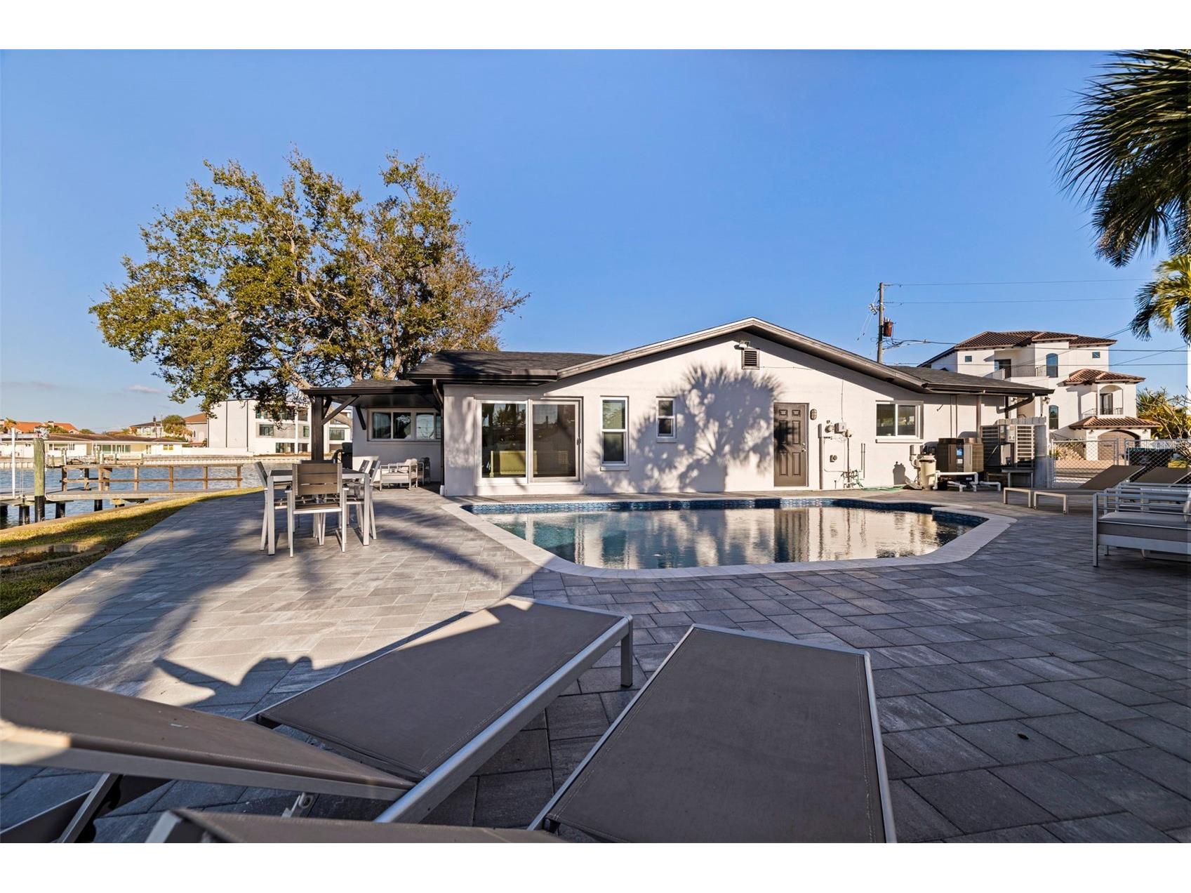 1514 Sea Gull Drive S Saint Petersburg FL 33707 - BOCA CIEGA BAY GULF TB8442721 image23