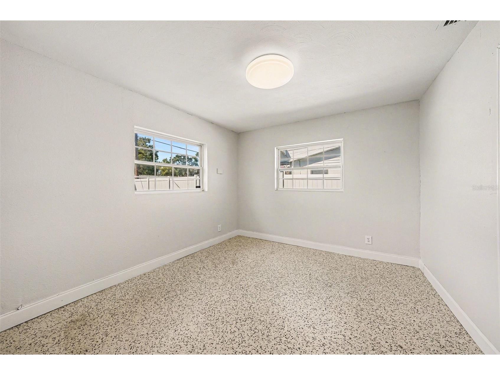 1514 W River Lane Tampa FL 33603 O6392709 image26