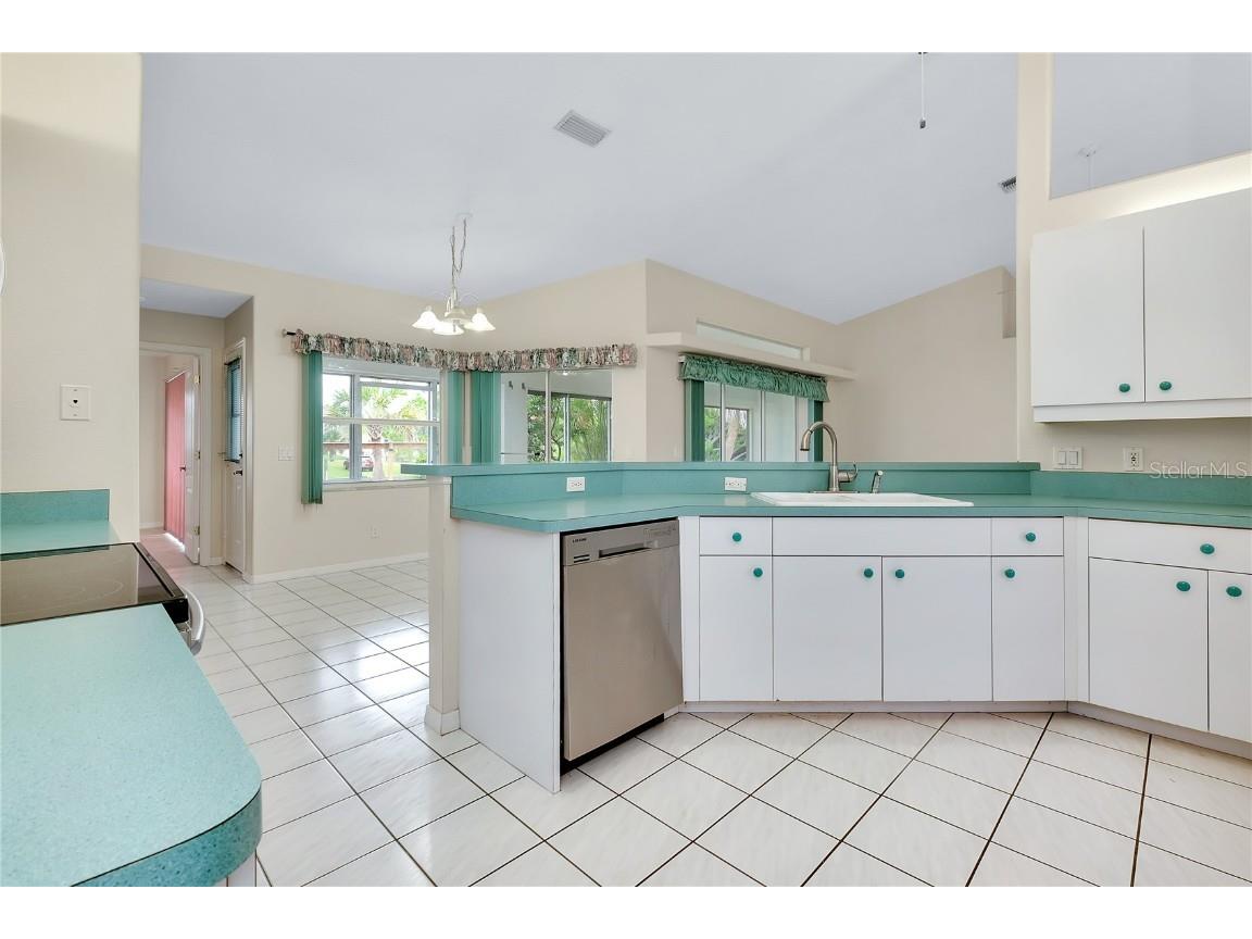 15140 Lyneburg Avenue Port Charlotte FL 33981 N6139654 image15