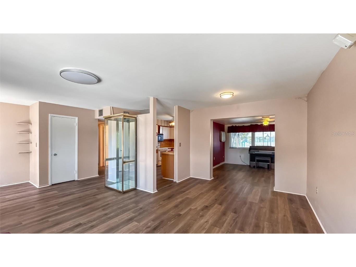 1515 Arrowhead Drive Sun City Center FL 33573 TB8363095 image5