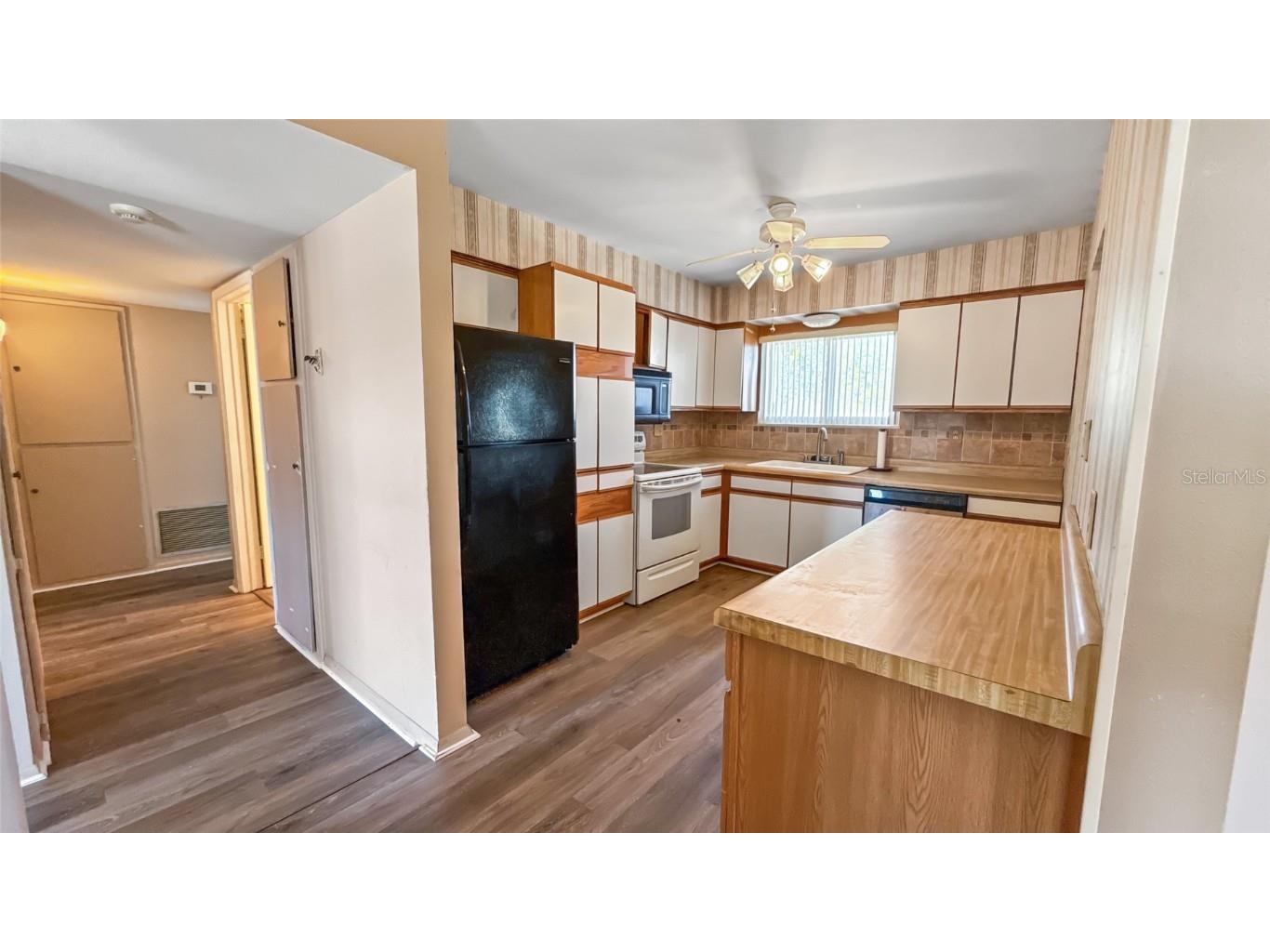 1515 Arrowhead Drive Sun City Center FL 33573 TB8363095 image8