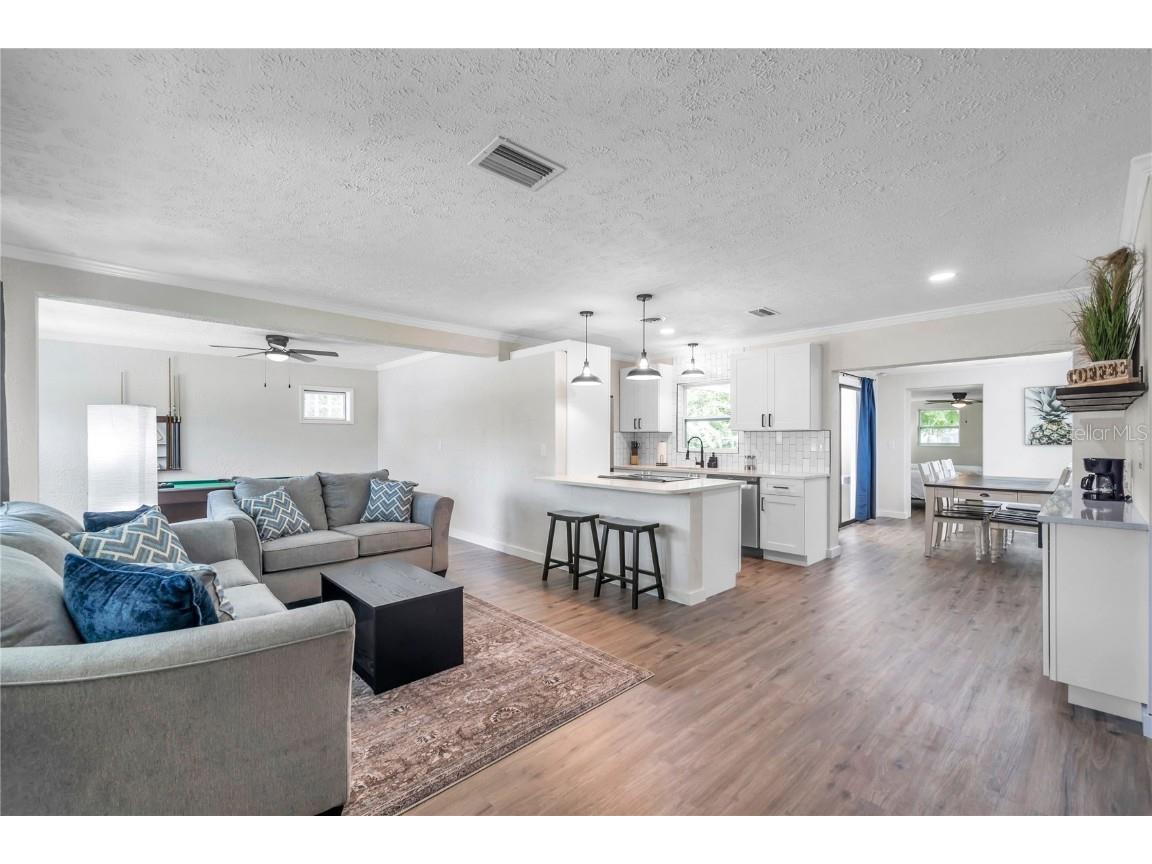 1515 Belleair Rd Clearwater FL 33756 U8208134 image1