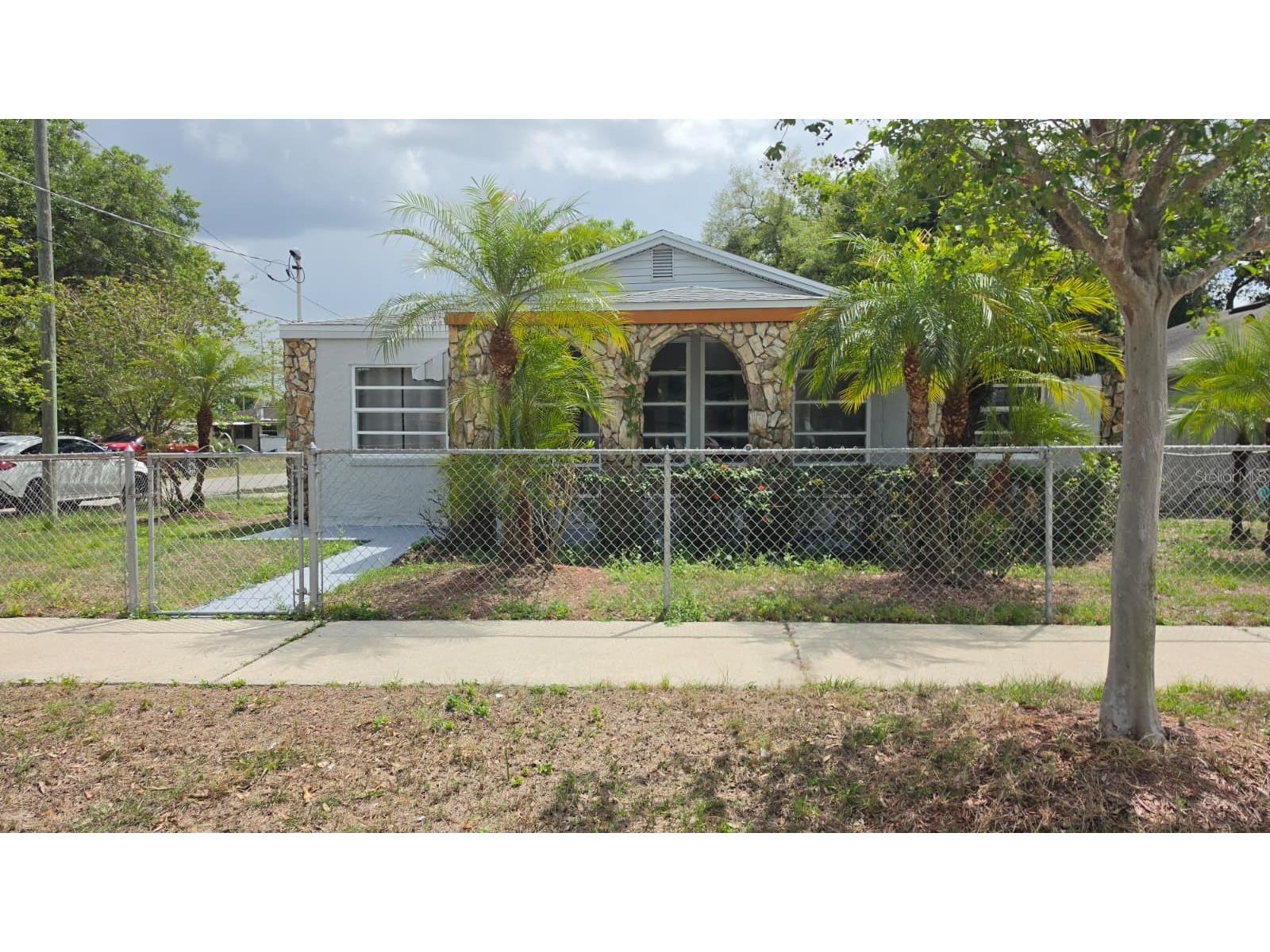 1515 E 32nd Avenue Tampa FL 33610 J1000837 image1