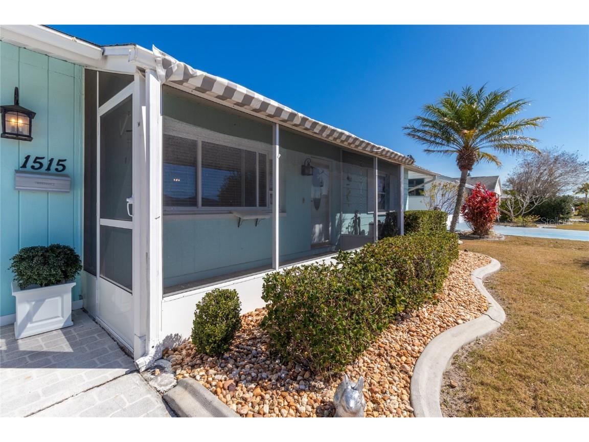 1515 La Jolla Avenue Sun City Center FL 33573 T3506774 image1