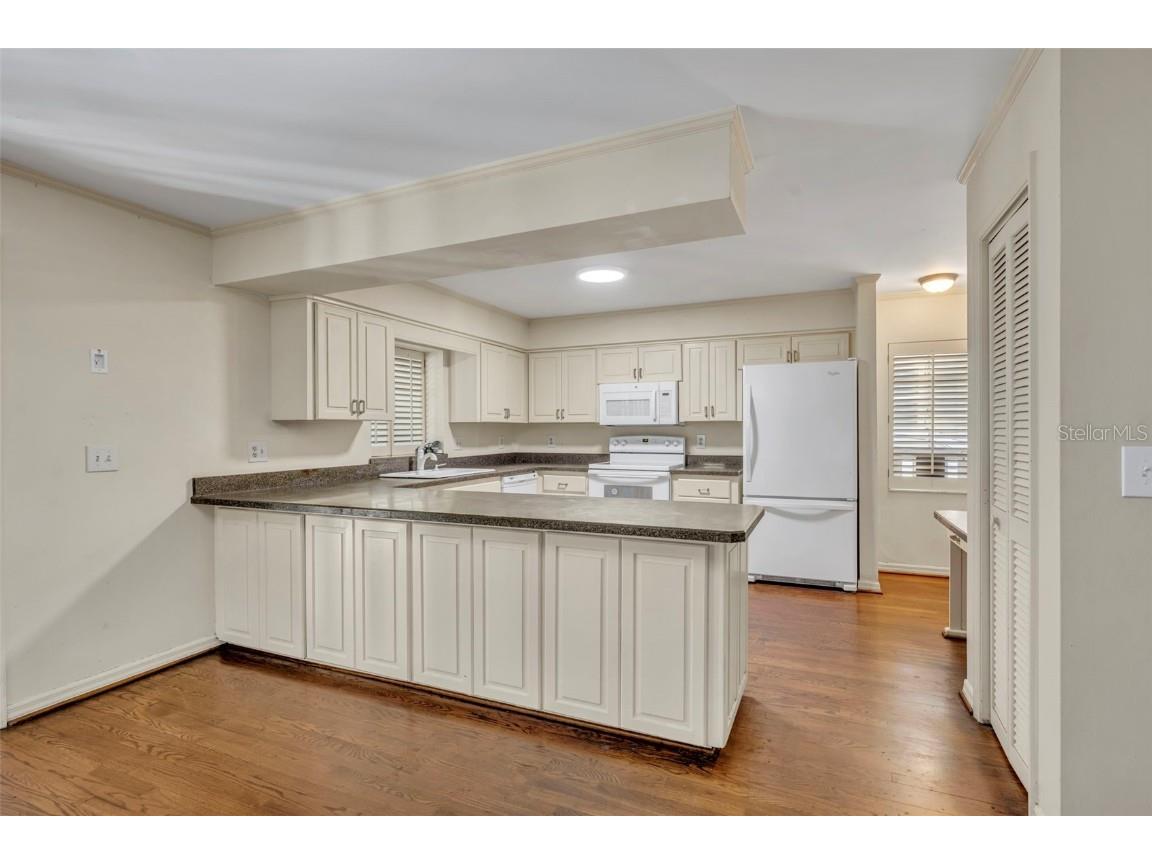 1515 Orangewood Avenue Orlando FL 32806 O6364348 image11